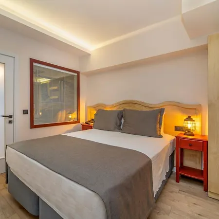 Hotel Ece Marina